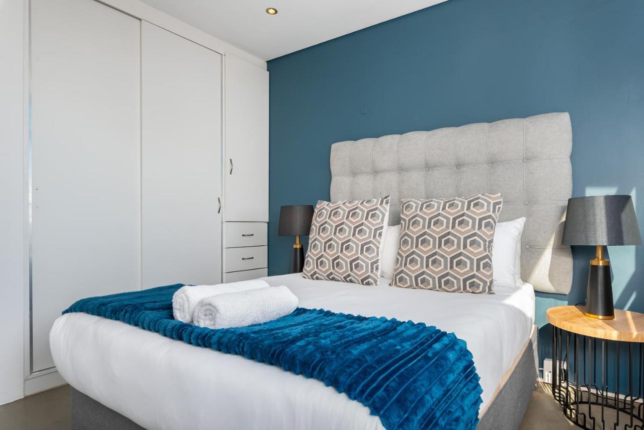 Montclair Apartments Кейптаун Екстериор снимка