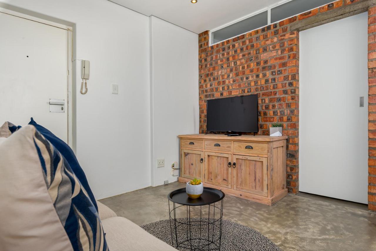 Montclair Apartments Кейптаун Екстериор снимка