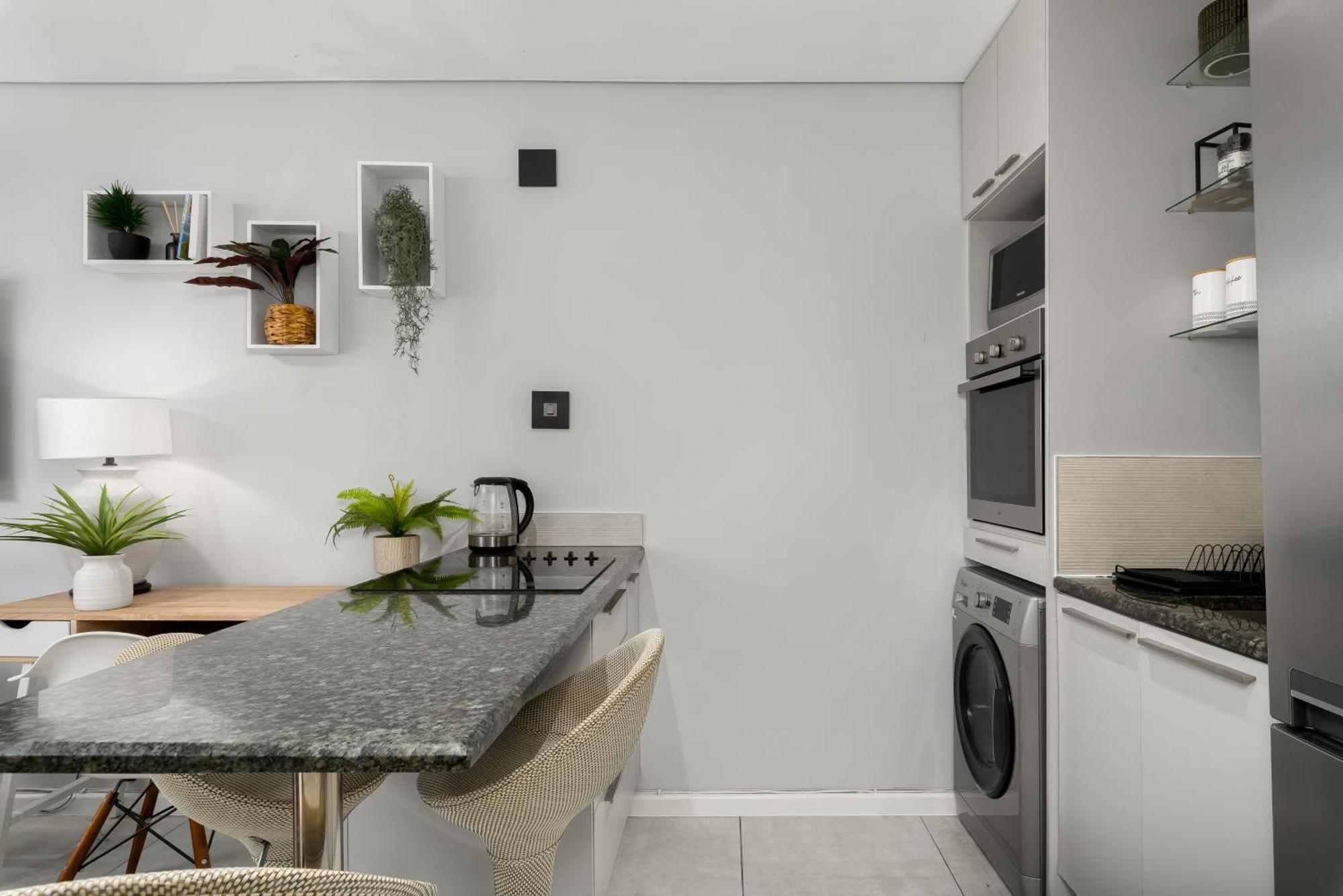 Montclair Apartments Кейптаун Екстериор снимка